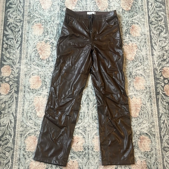 Vegan Leather 90s Straight Pant- Brown - Picture 6 of 7